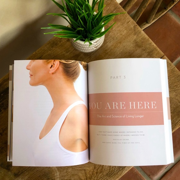 LONGEVITY BOOK by Cameron Diaz Bestseller NEW!!! - Picture 9 of 11